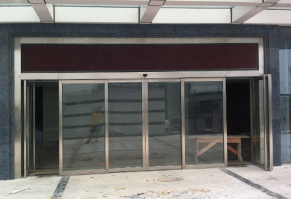 感應(yīng)自動(dòng)門